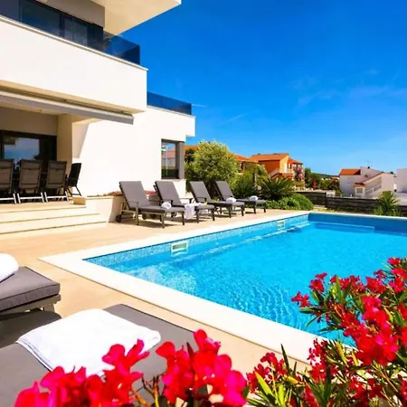 Vikendica Dolce Sevid Trogir